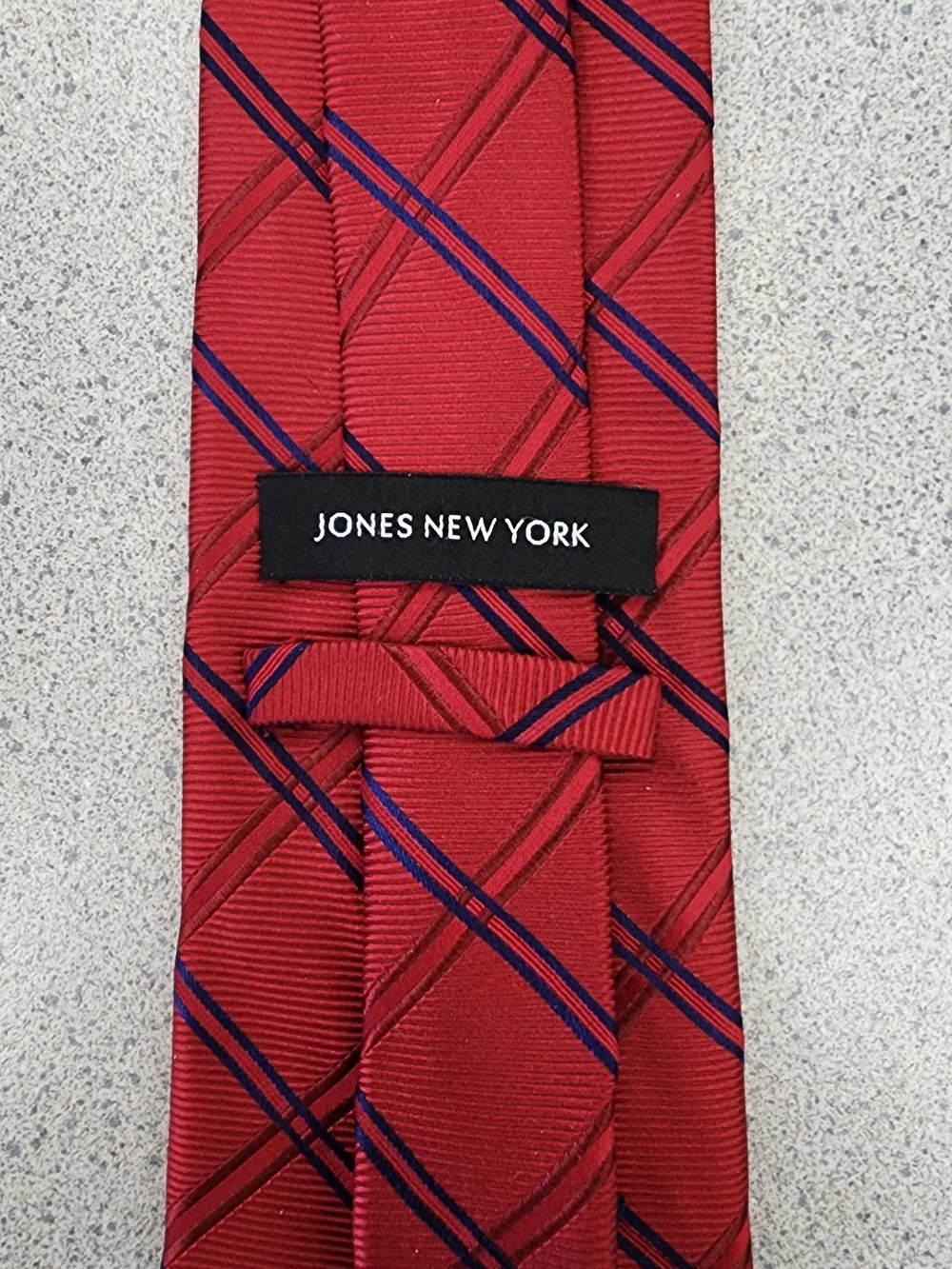 Jones New York Red Plaid Silk Necktie Men’s Classic Business Suit Tie
